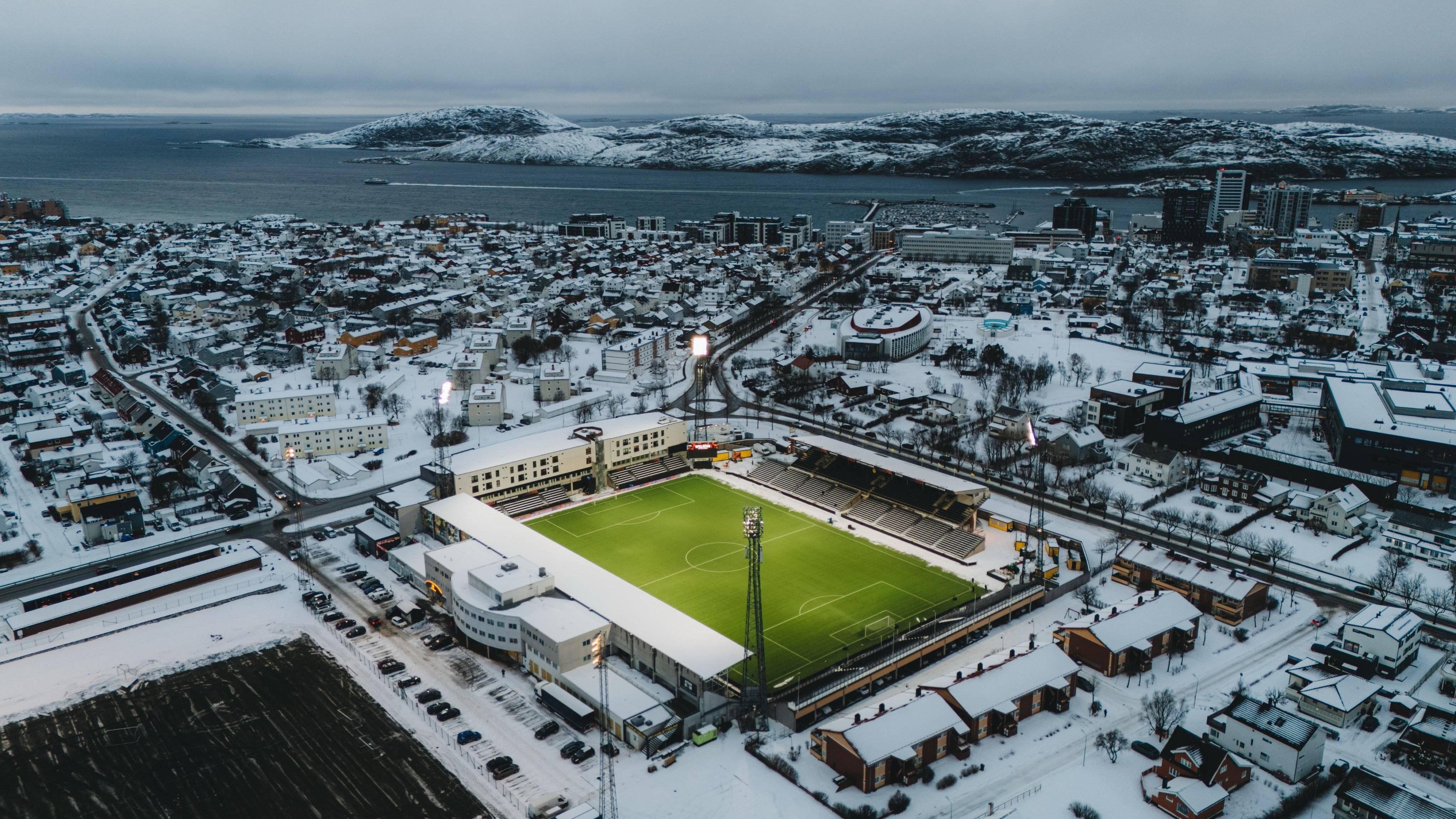 天博体育官方网站-纷扰不断的足球圈，传闻四起不胜其扰的简单介绍