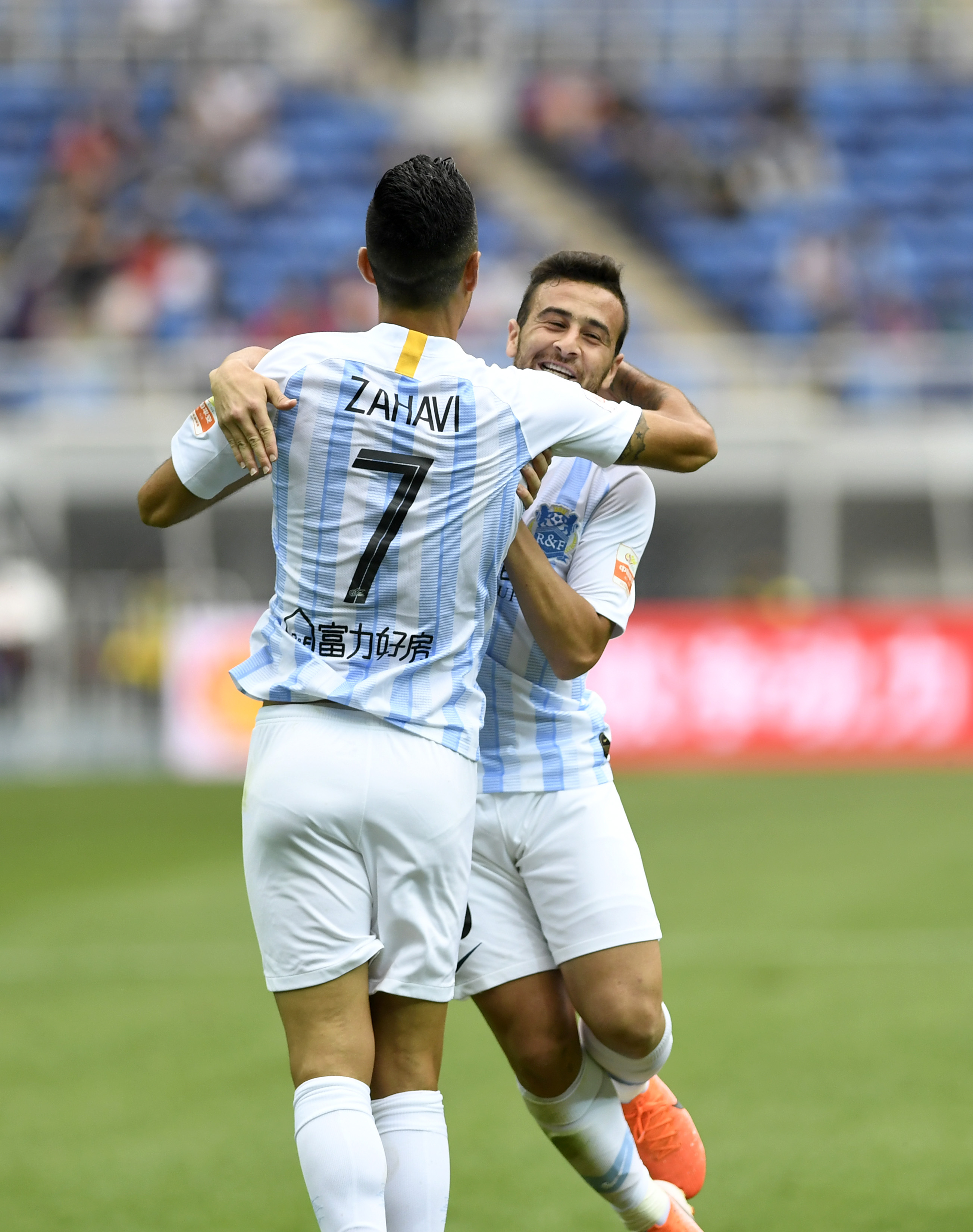 天博官网-关于广州富力客场突围，打破一方主场不败记录的信息